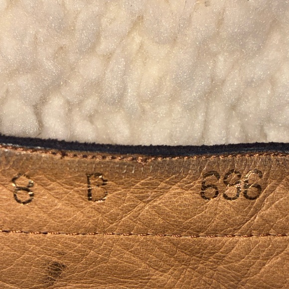 RARE FIND - 70s Liberty House Purple Lace-Up Suede Boots - Picture 8 of 10